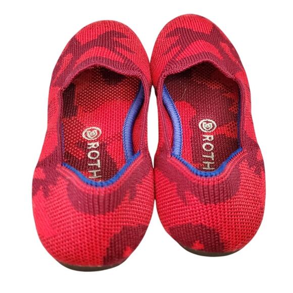 Rothy's Kids Red Camo Loafers, Kids 11 - Picture 4 of 6